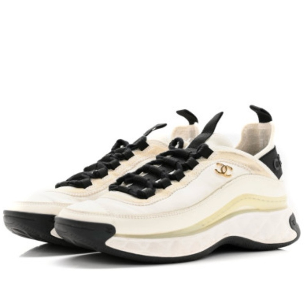 New Men's Chanel CC Low-Top Sneakers